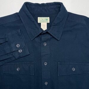 L.L. Bean Chamois Shirt Mens Large Navy Blue Cotton Button Down Flannel 187923